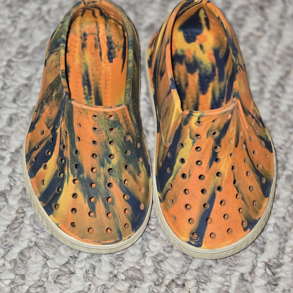 Native Kids Shoes in Orange and Black